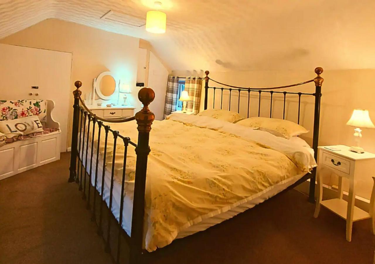 Romantic Lakeside Cottage By The Beach! With Super Cosy Log Burner! The Perfect Escape To Your Home From Home By The Sea! So Relaxing - You Won'T Want To Leave! Pet Friendly! Мейблторп Экстерьер фото